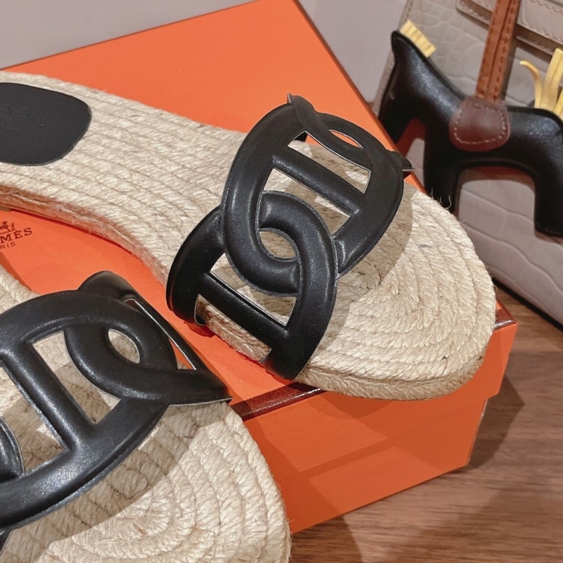 Hermes Slippers